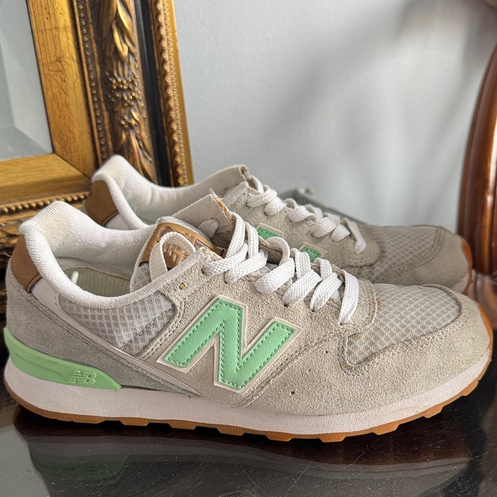 New Balance 696 Suede Sneakers